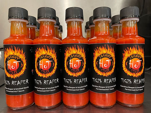 Johnny Hot Stuff TiG2h Reaper - Carolina Reaper & Smoked Garlic HoT Sauce 100ml