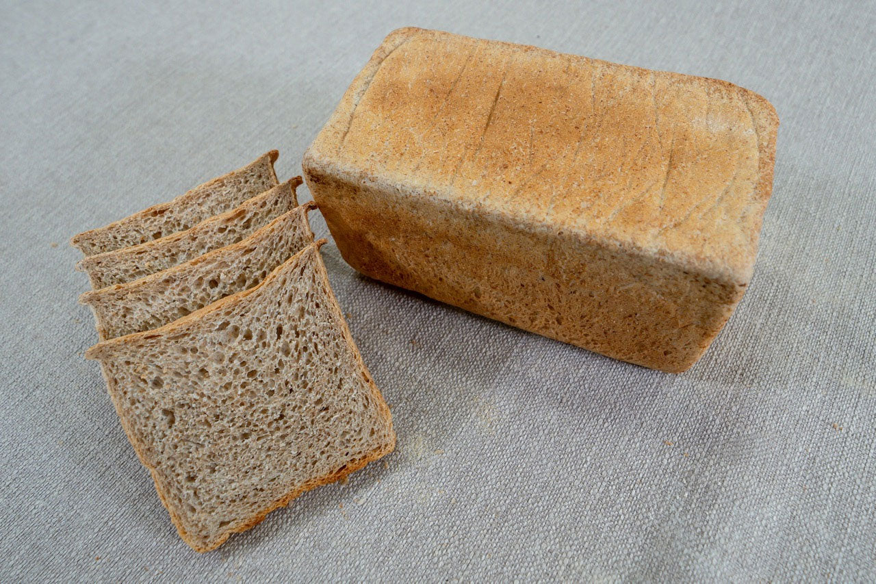 Wholemeal Sandwich loaf [v]