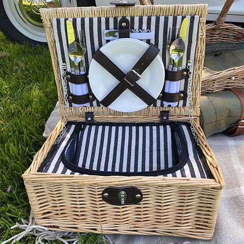 picnic hamper