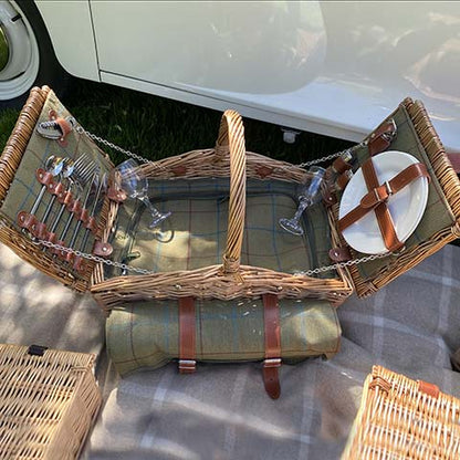 farmhouse picnic hamper